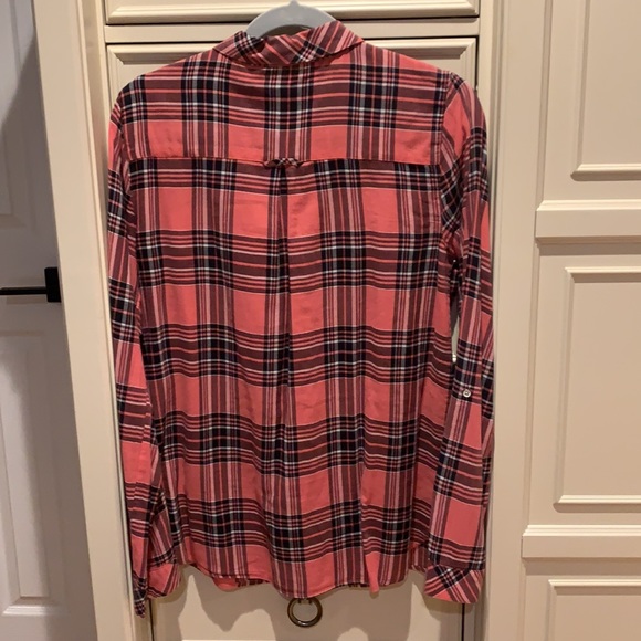 Women C & C California size M button down - Picture 6 of 6